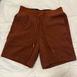 lululemon At Ease 7” Short